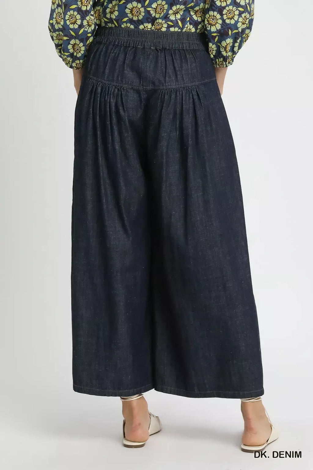 Umgee Stone Washed Wide-Leg Button-Front Culottes