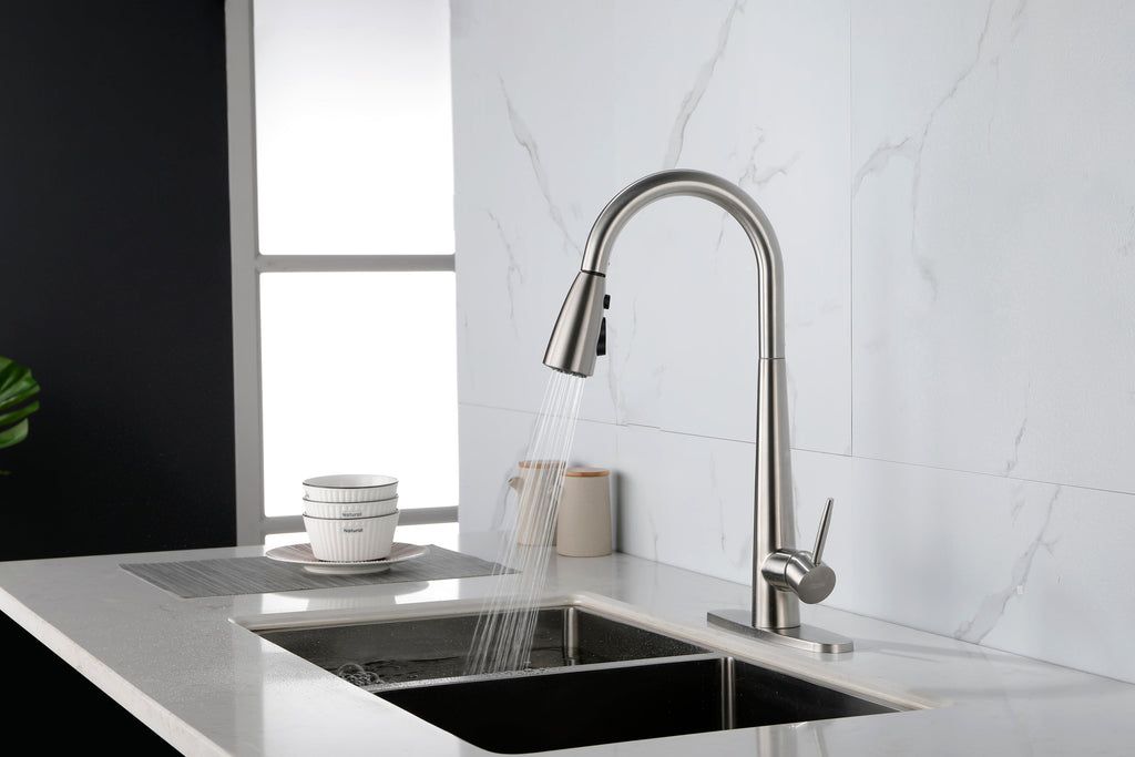 Single Handle Stainless Steel Kitchen Sink Faucet with Pull Down Sprayer