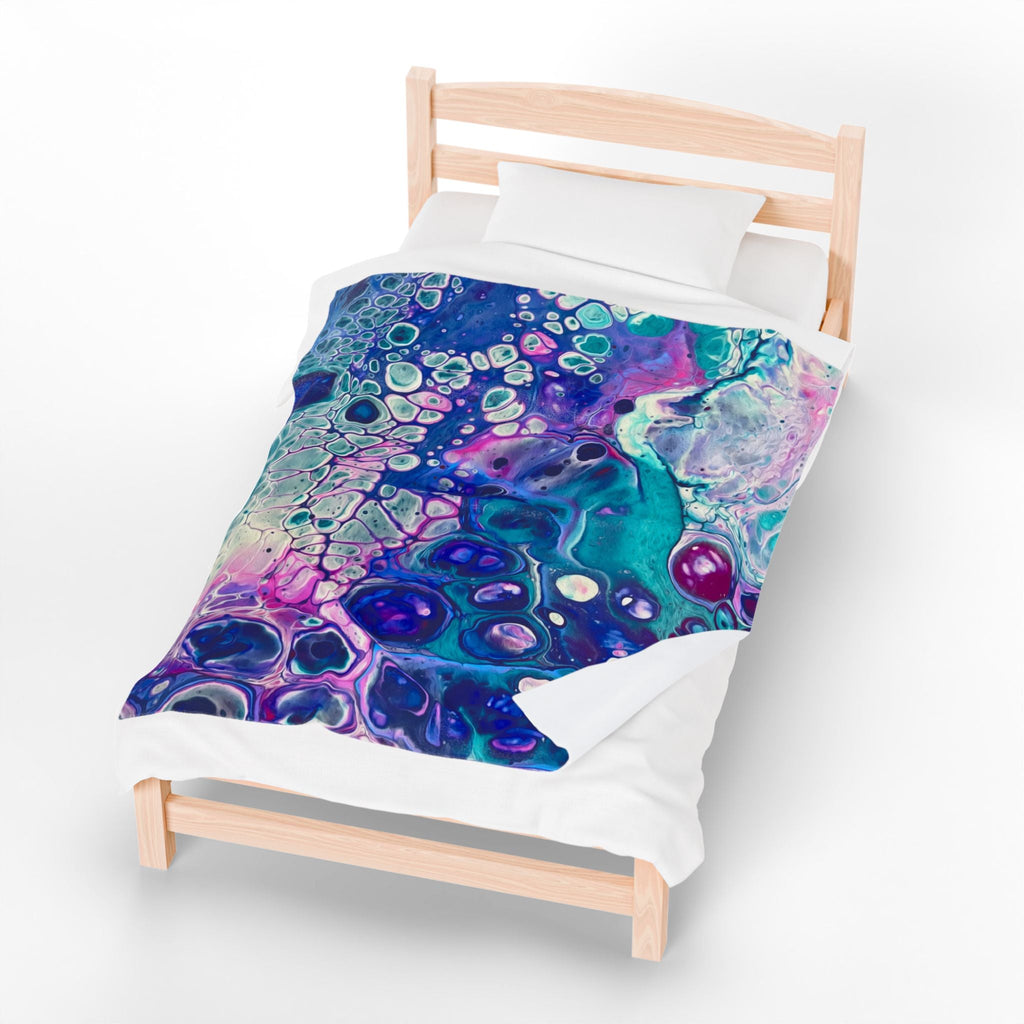 Bespattered Facade Galaxy Velveteen Plush Blanket | 3 Sizes
