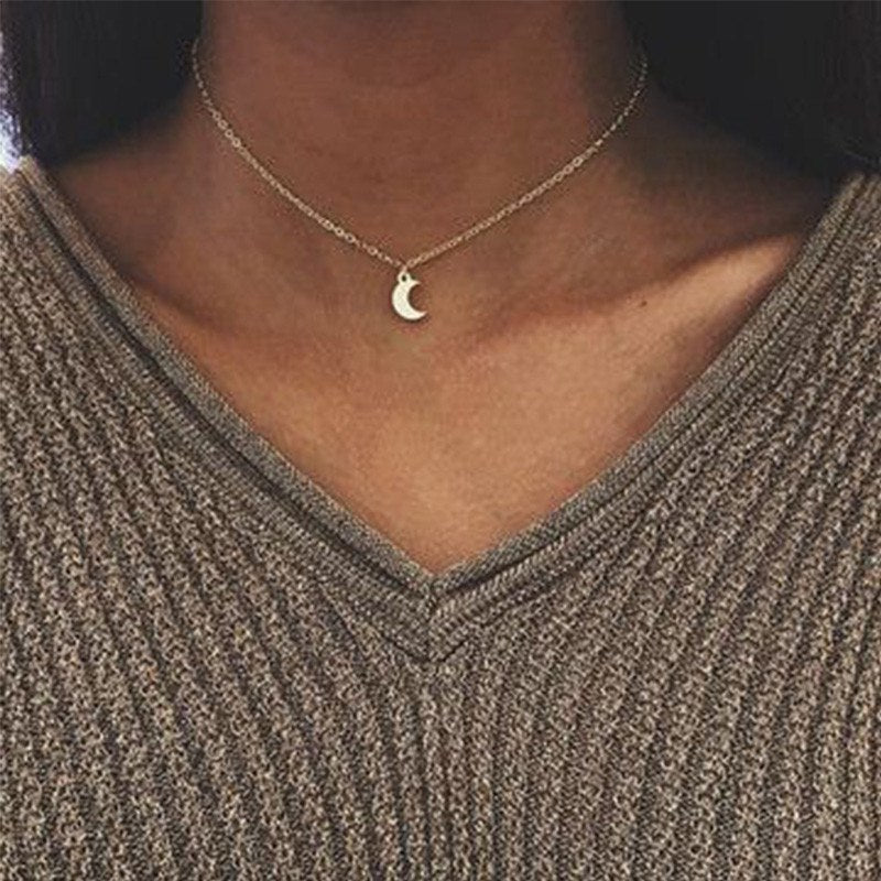 Trendy Moon and Crescent Pendant Short Necklace