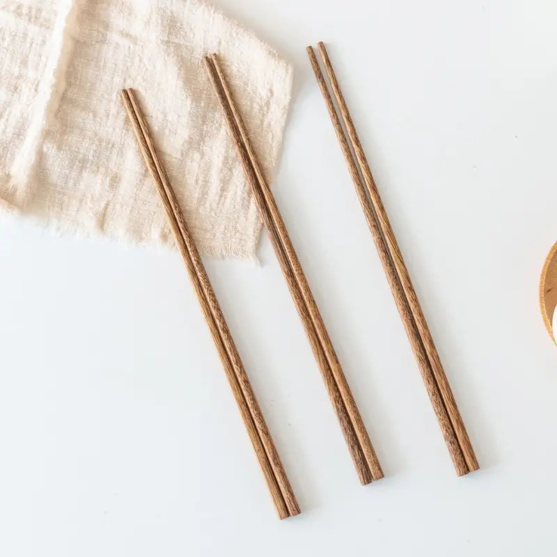 1 Pair Long Wooden Chopsticks for Noodles and Frying