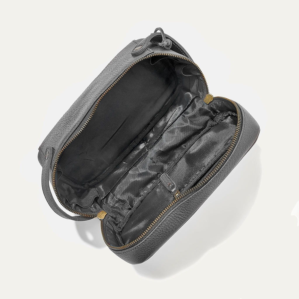 Desmond Travel Kit