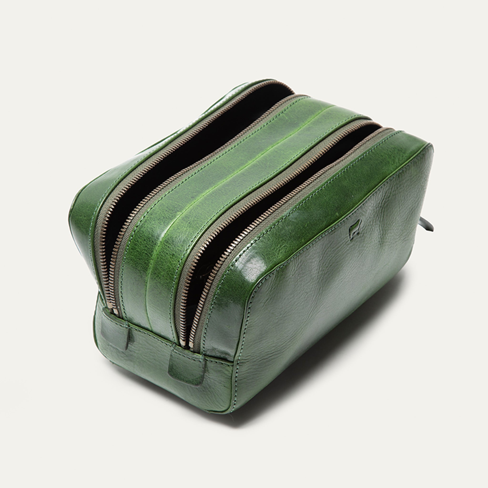 The Professional Travel Kit