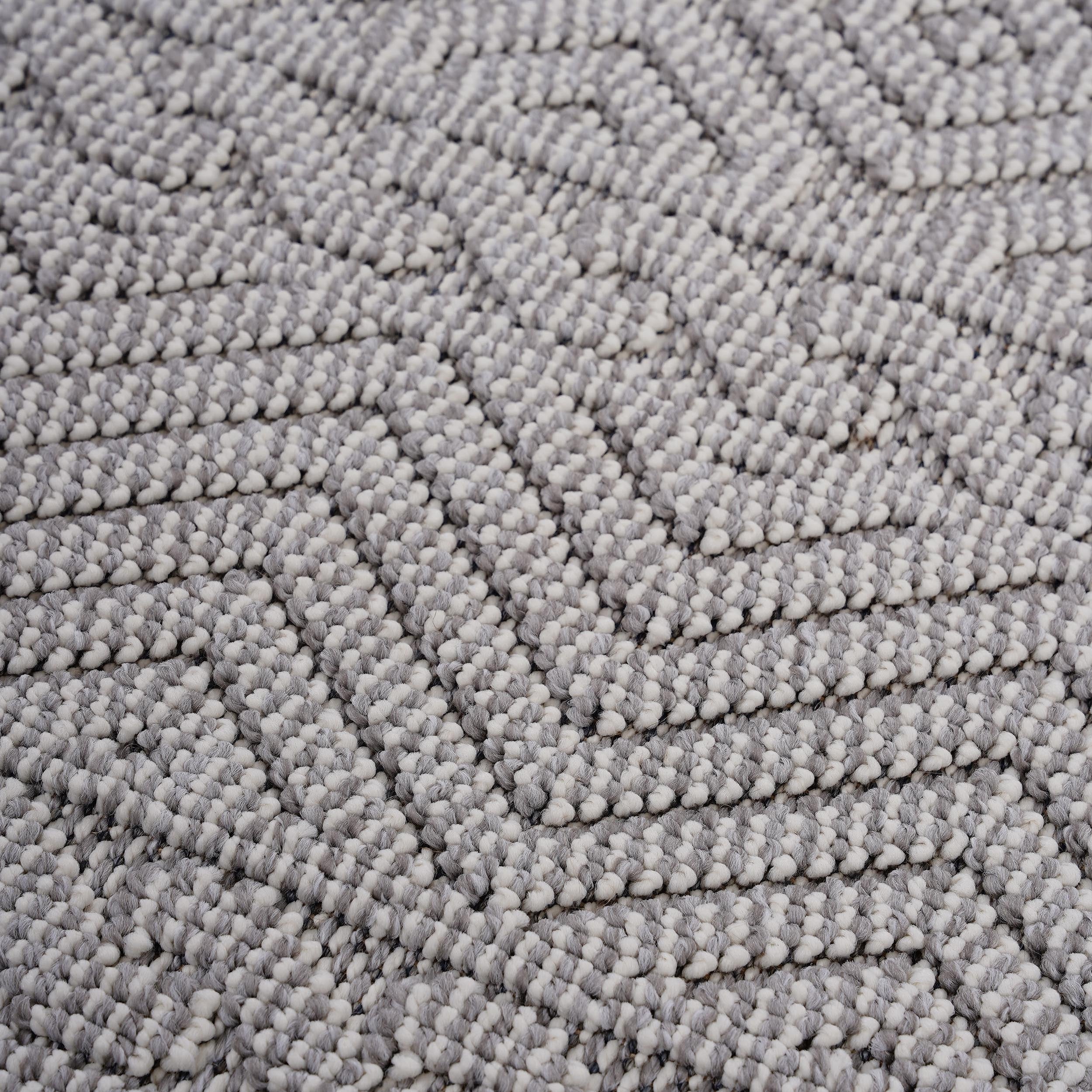 NAAR Guros Collection 6X9 White / Geometric Indoor/ Outdoor Area Rug