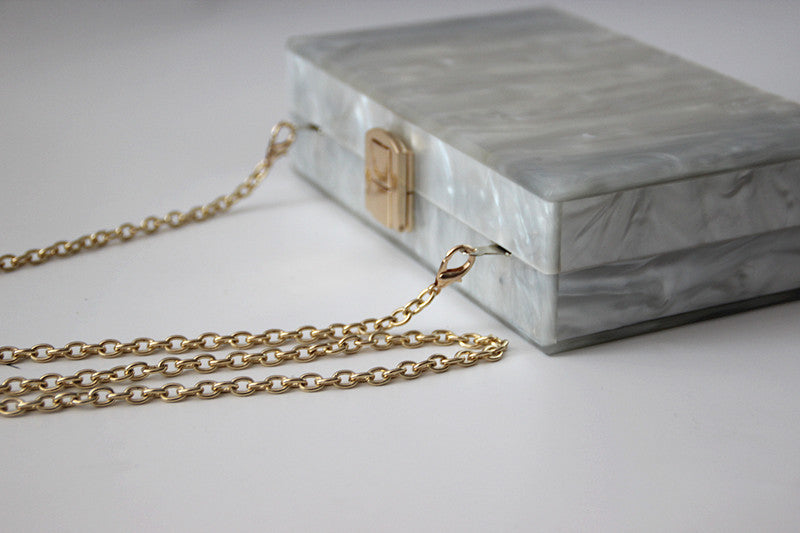 White Shell Pattern Acrylic Clutch Evening Bag