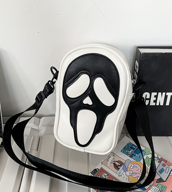Mini Skull Coin Purse Crossbody Bag