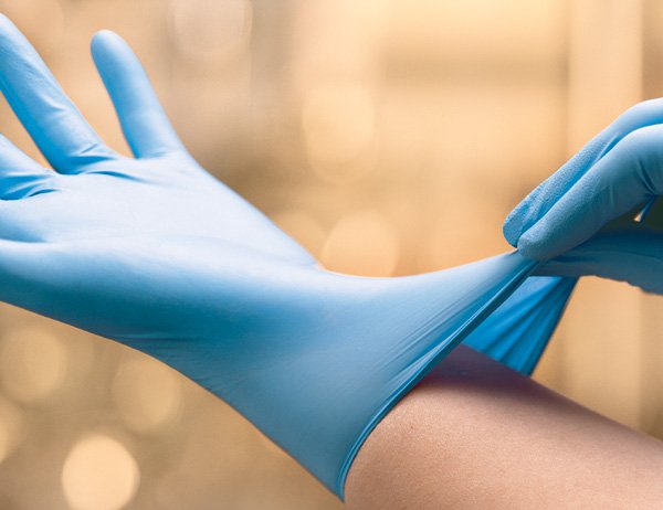 Protexis™ Blue with Neu-Thera® Polyisoprene Surgical Glove, Size 7, Blue 2D73EB70