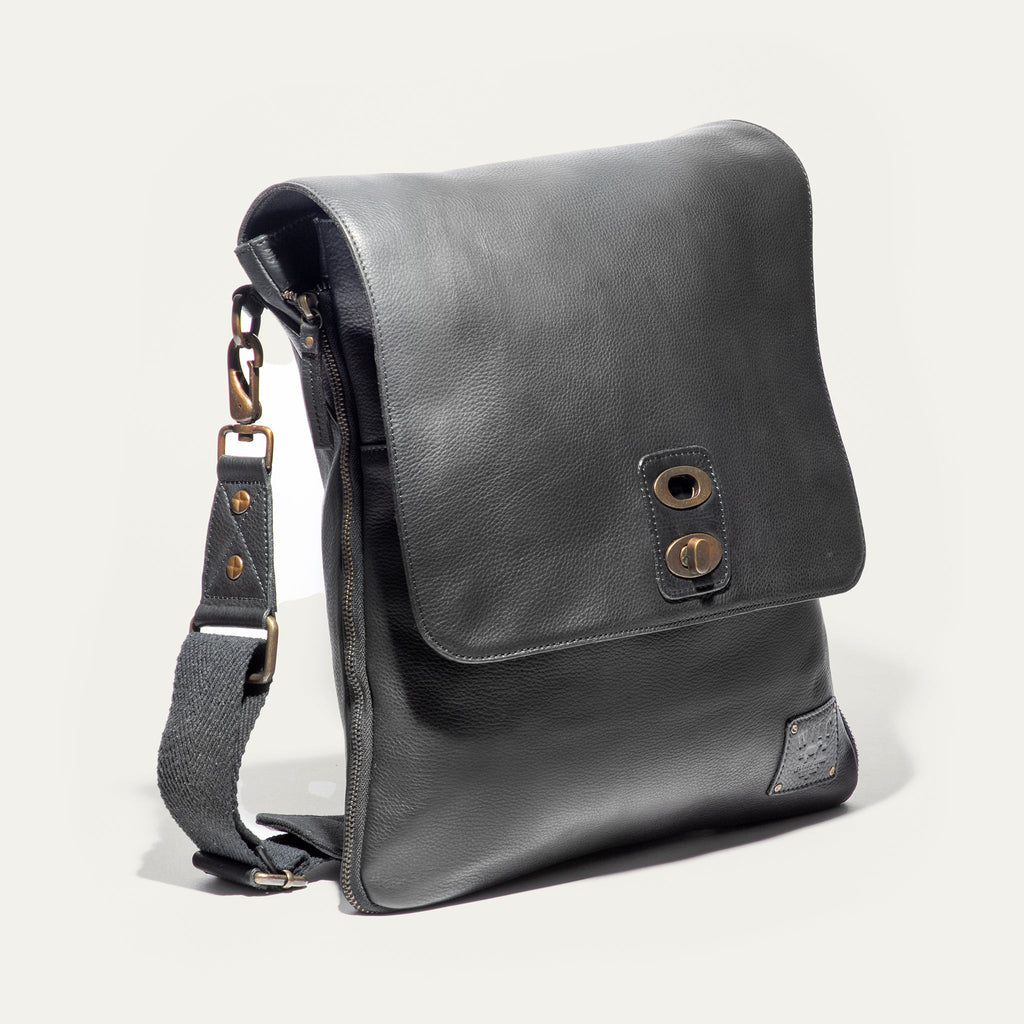 Otto Crossbody