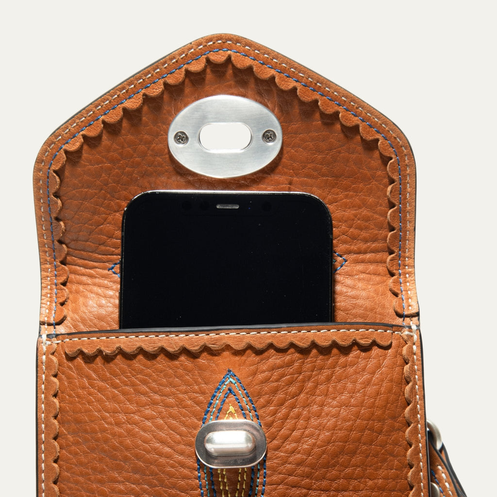 LASSO PHONE CROSSBODY