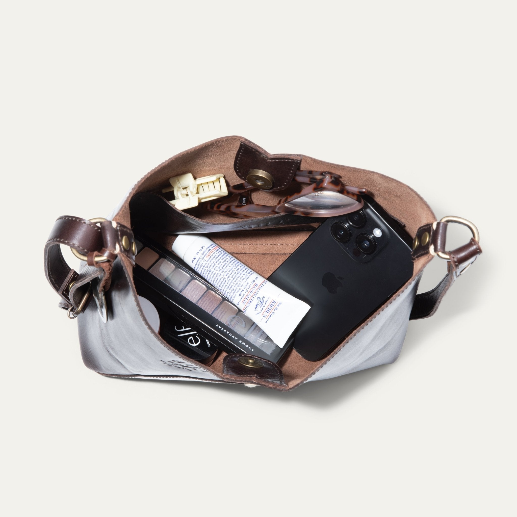 Simple Mini "V" Hobo