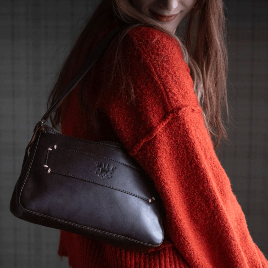 Simple Mini Top Zip Shoulder
