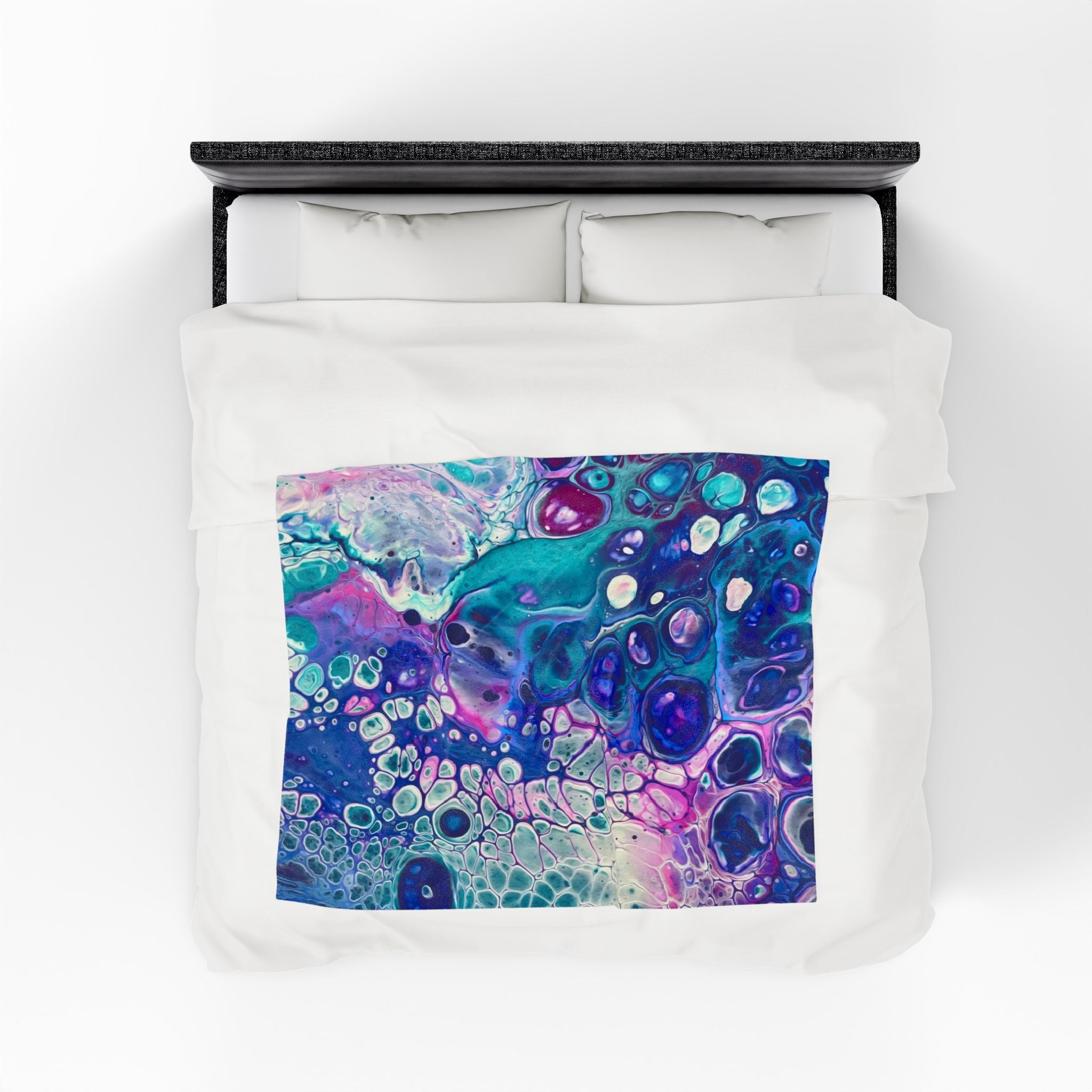 Bespattered Facade Galaxy Velveteen Plush Blanket | 3 Sizes