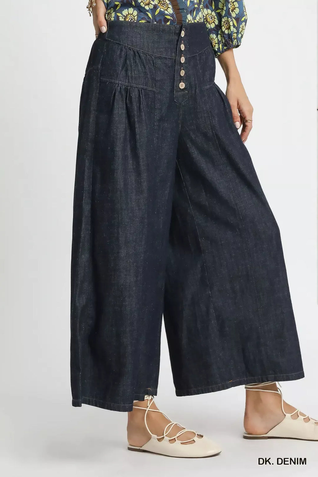 Umgee Stone Washed Wide-Leg Button-Front Culottes