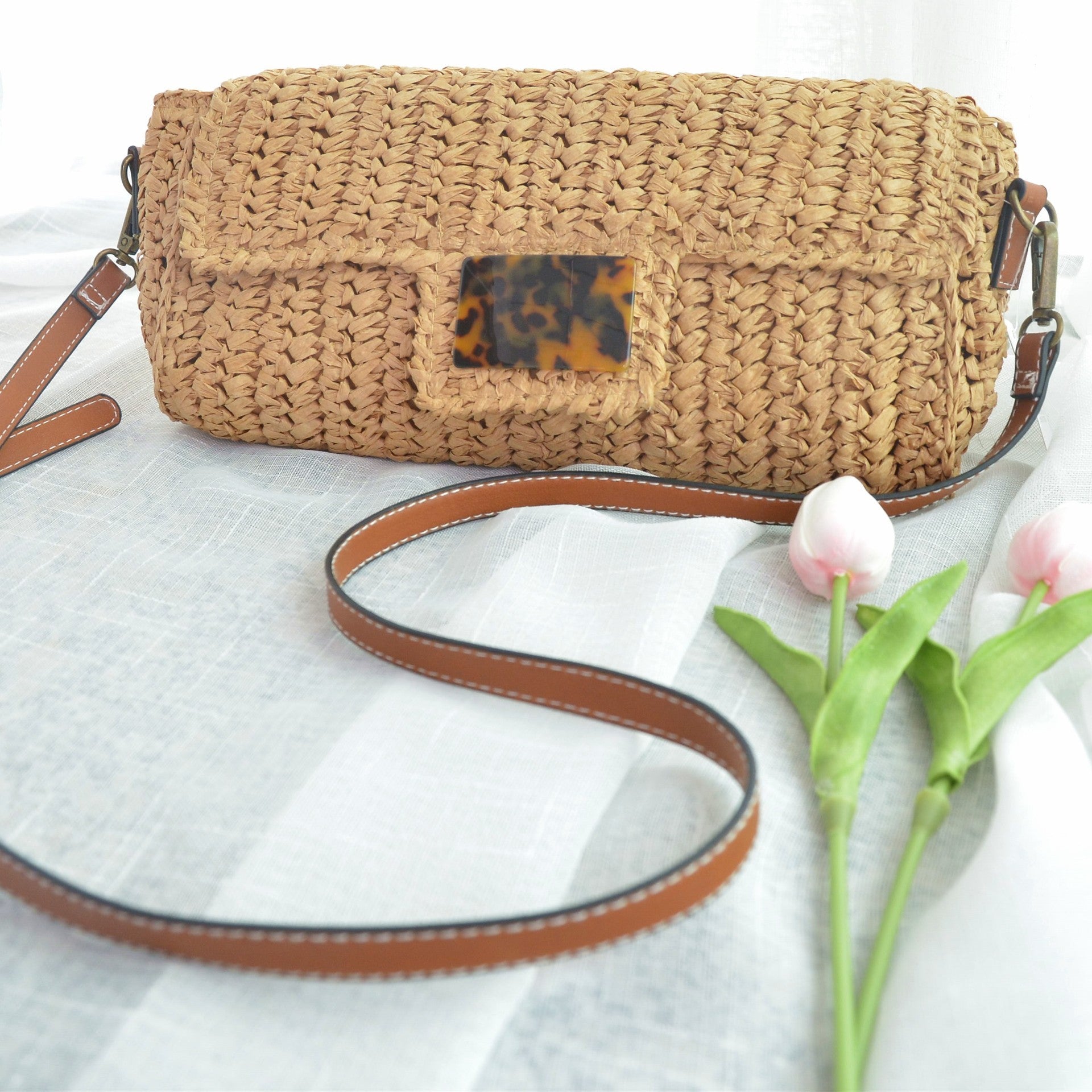 Retro Leopard Print Woven Crossbody Clutch Bag