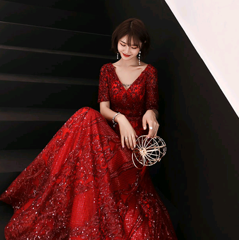 Bridal Toast Dress, New Red V-Neck Evening Gown