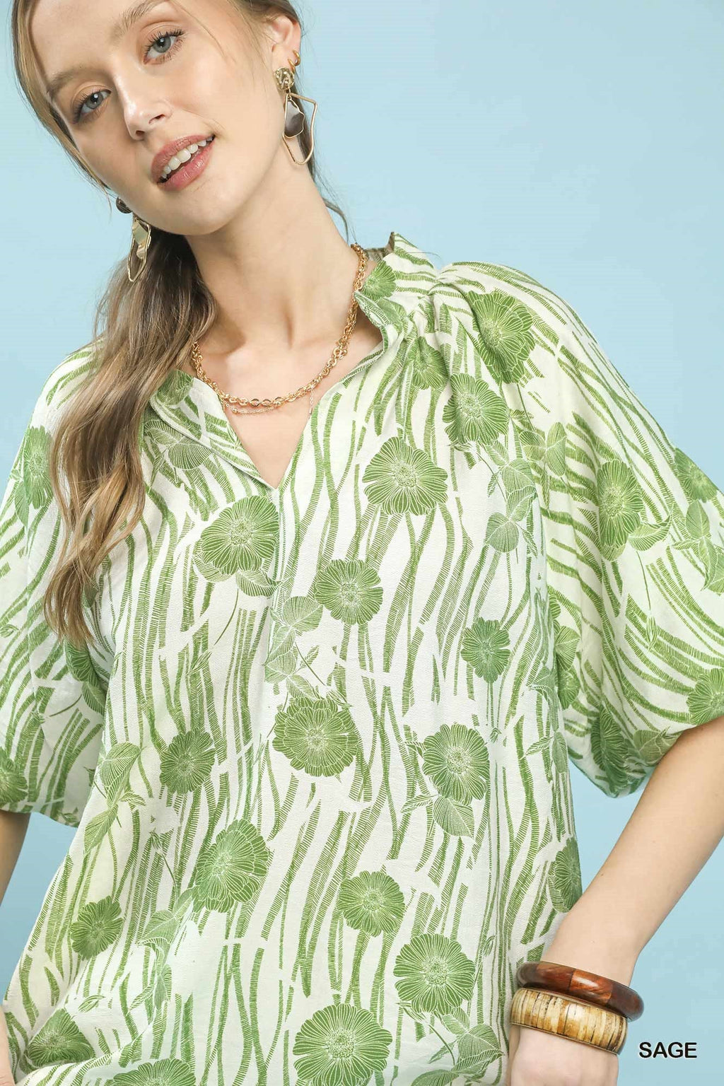 Umgee Floral Scalloped Edge Puff Sleeve Blouse with High-Low Curved Hem