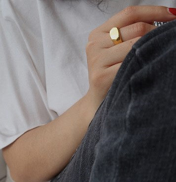 2020 New Hexagonal 18K Gold-Plated Stainless Steel Ring