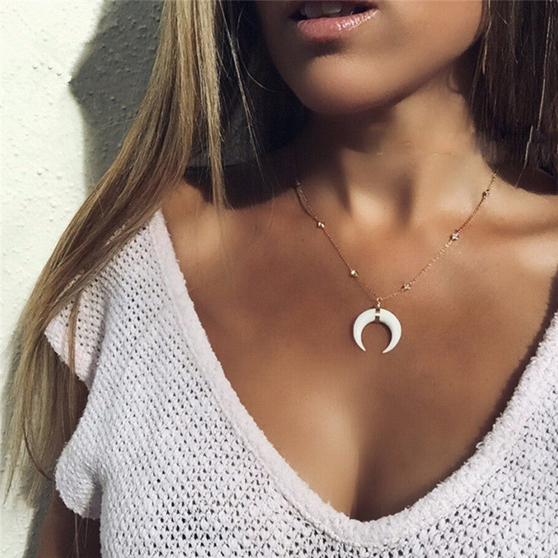 Crescent Moon Clavicle Necklace