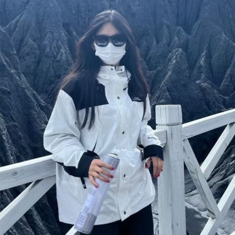 Retro Spring Autumn Charging Clothes for Men and Women