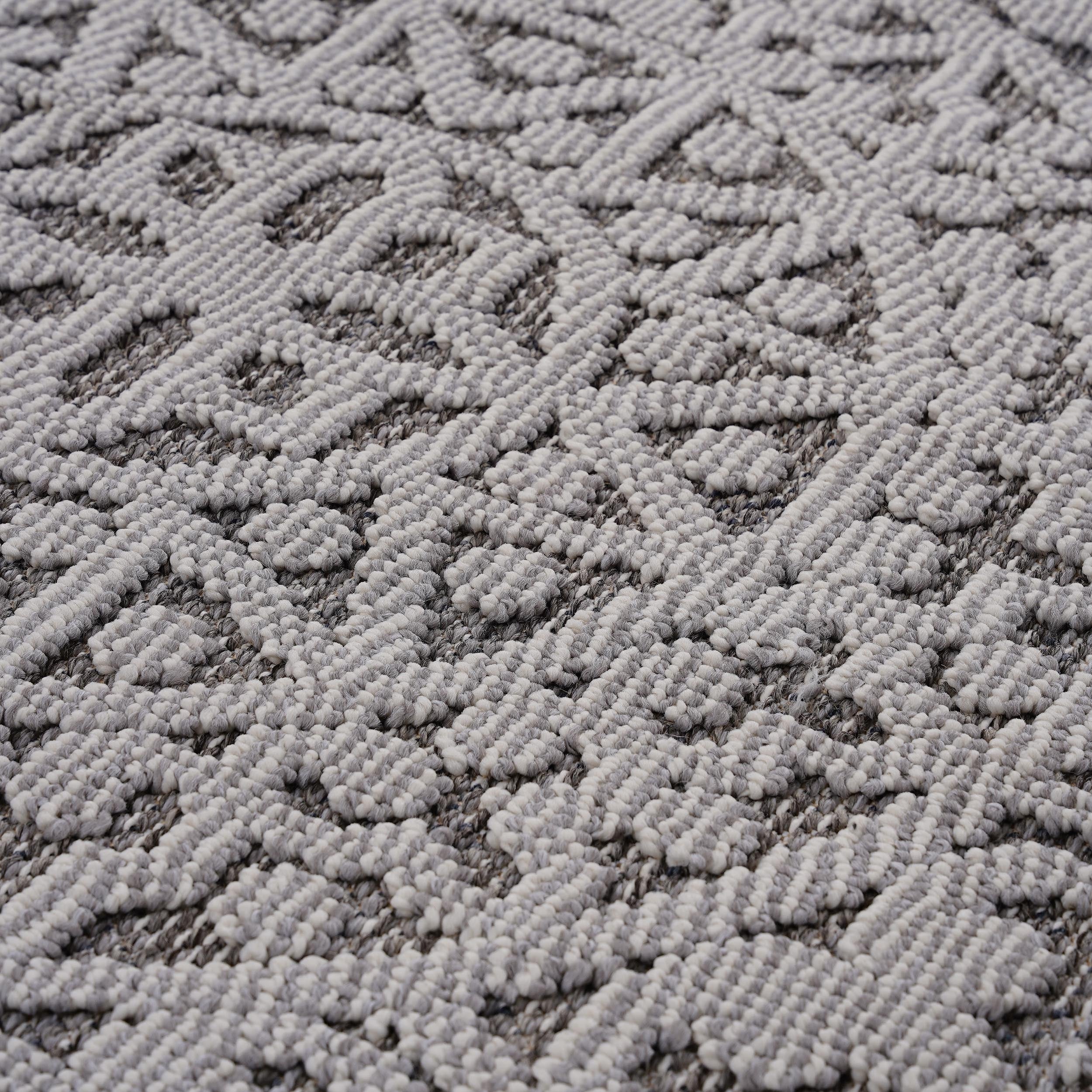 NAAR Guros Collection 8X10 Gray / White / Medallion Indoor / Outdoor Area Rug