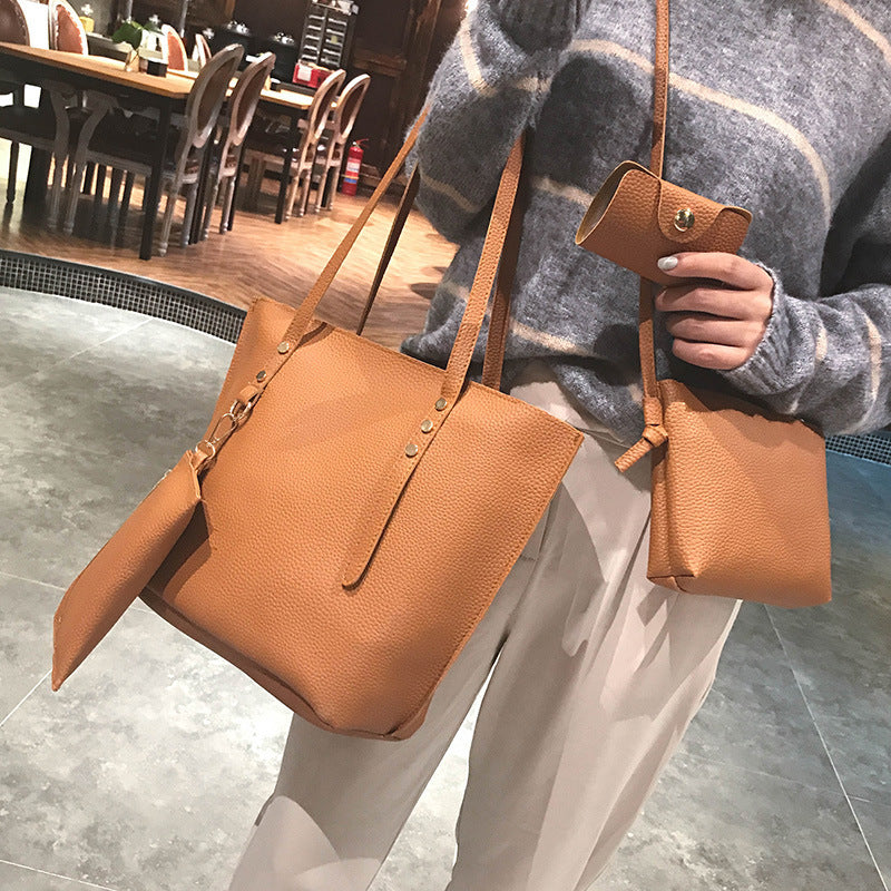 4-Piece Set: Crossbody Bag and Clutch