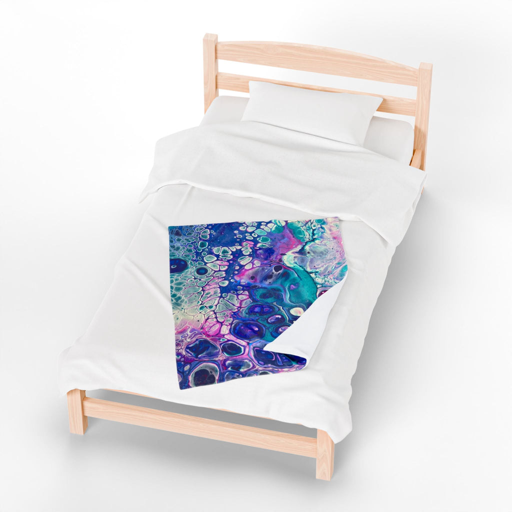 Bespattered Facade Galaxy Velveteen Plush Blanket | 3 Sizes