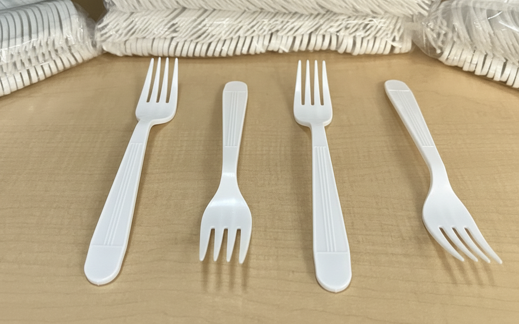 Royalty White X-Heavy Weight PP Fork, 10 Sleeves of 100 Forks (1000/cs)