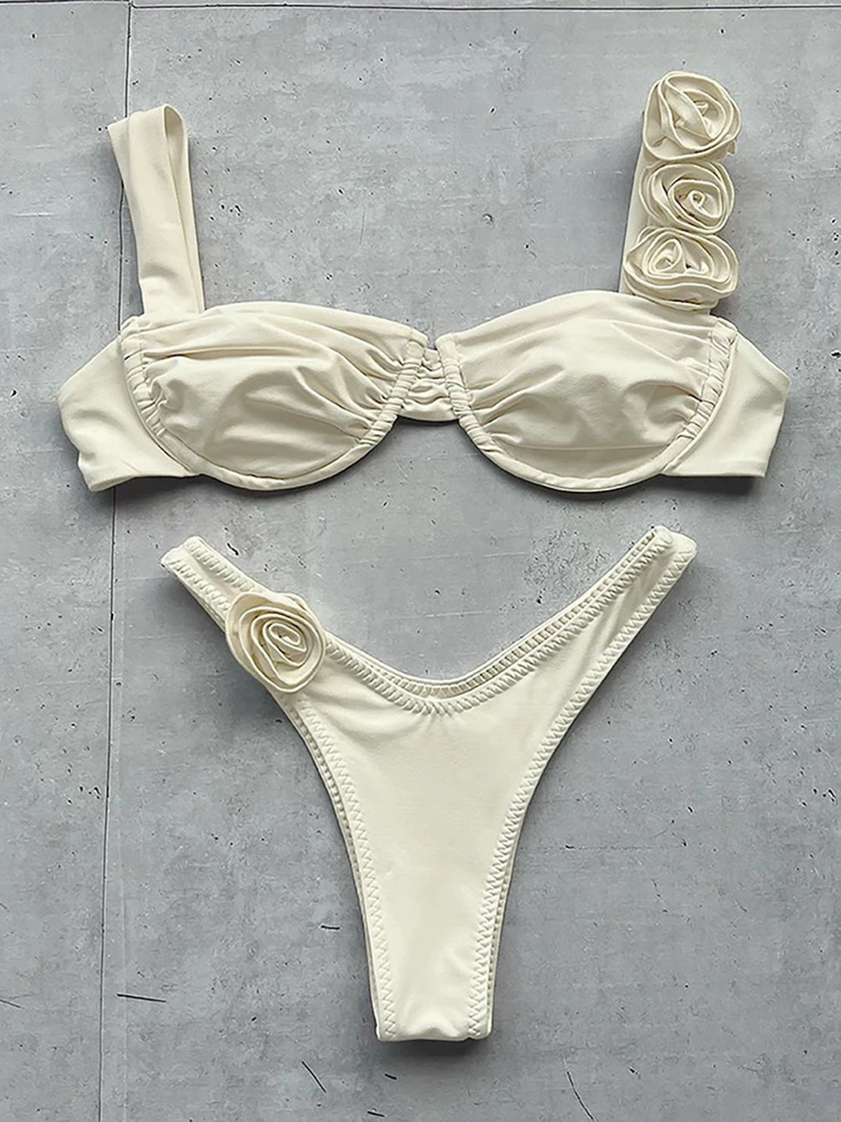2023 New Women's Bikini with Floral Design