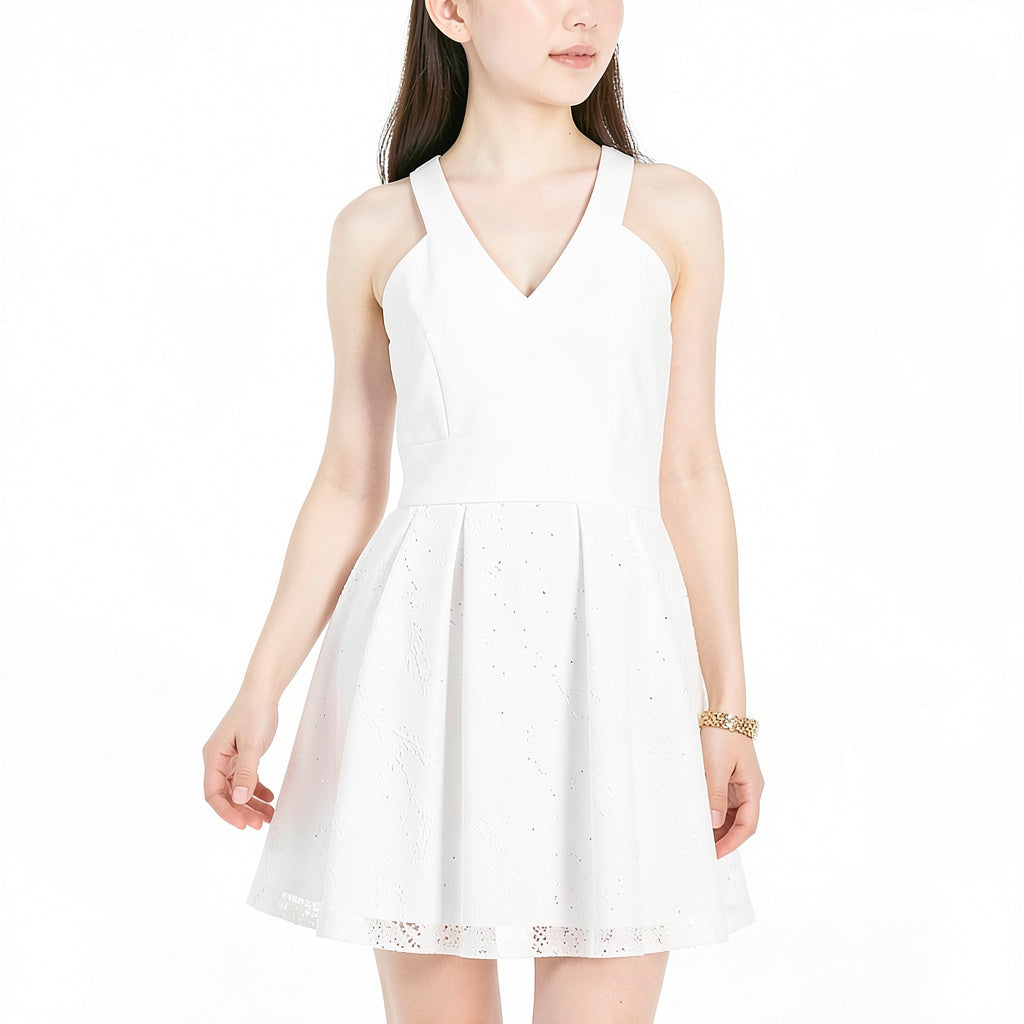 Crystal Dolls White Sleeveless V Neck Short Fit + Flare Dress Juniors 5