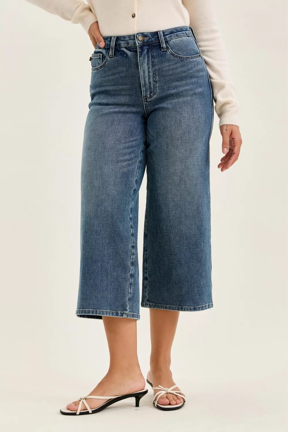 Judy Blue High Waist "Dottie" Wide Crop Md Quarry Fade Jeans