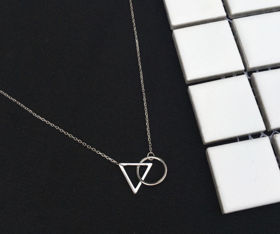 Triangle and Round Pendant Clavicle Chain Necklace