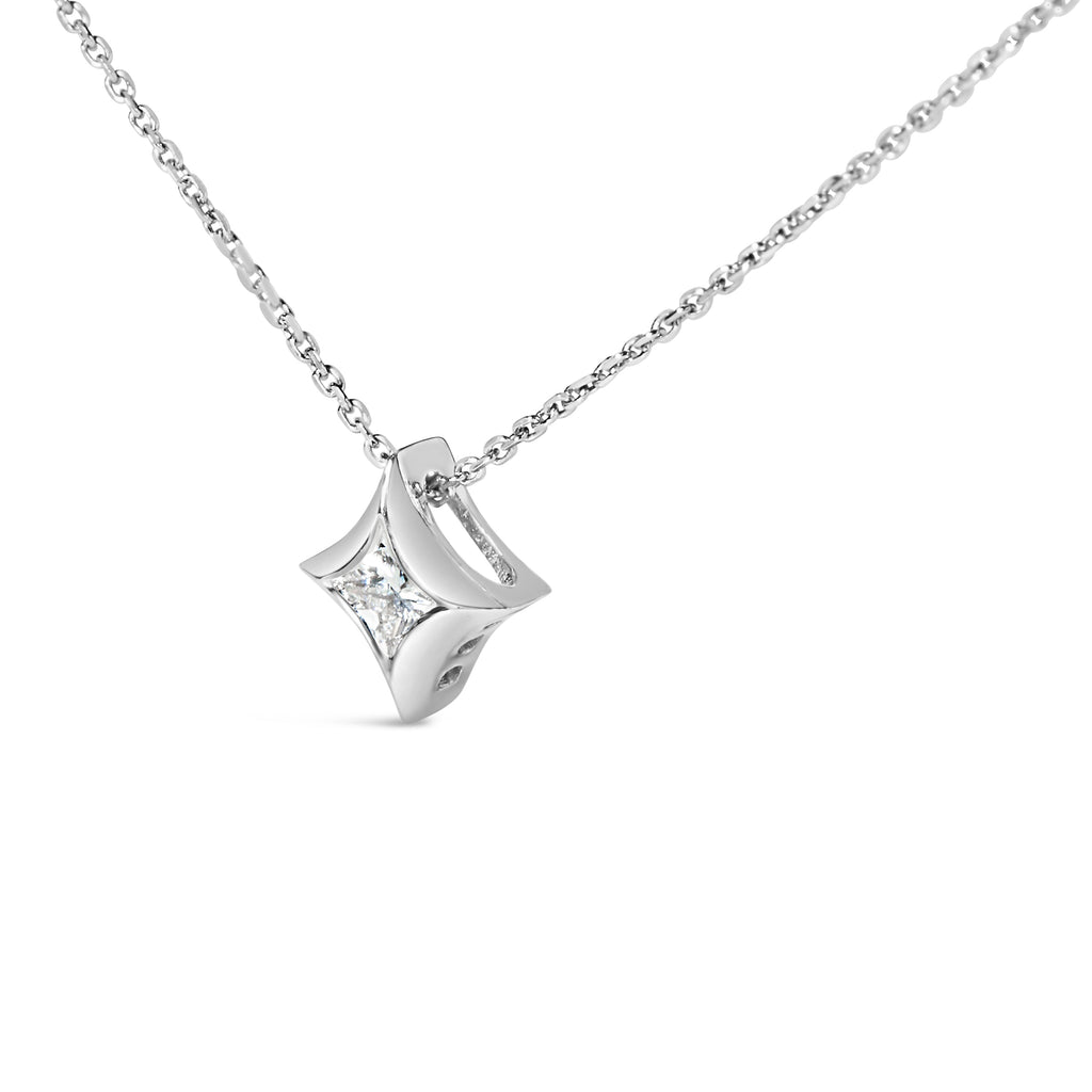 10K White Gold 1/10 Cttw Bezel Set Solitaire Princess Cut Diamond Kite Shaped Pendent Necklace - 18" Inches