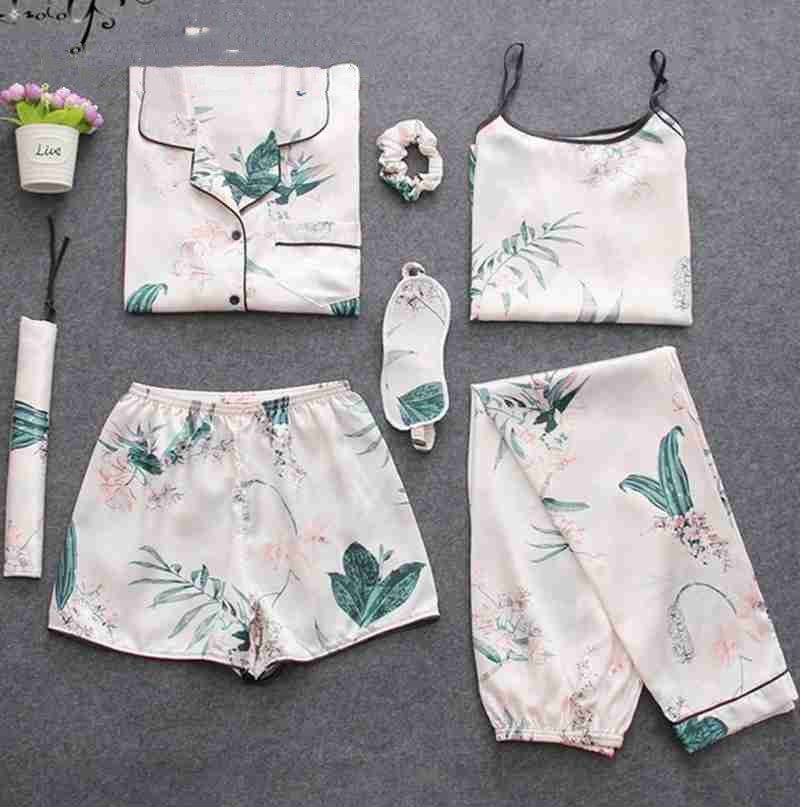 Women's Pajamas and Loungewear Set