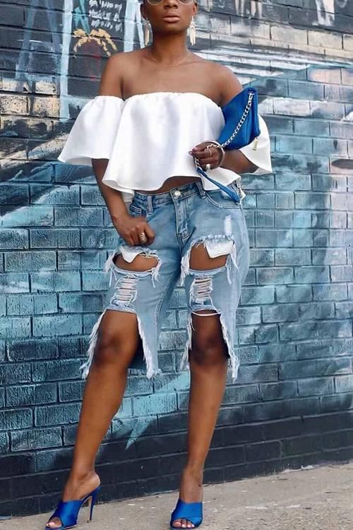 Loose Ripped Denim Shorts - Straight Five-Quarter Style
