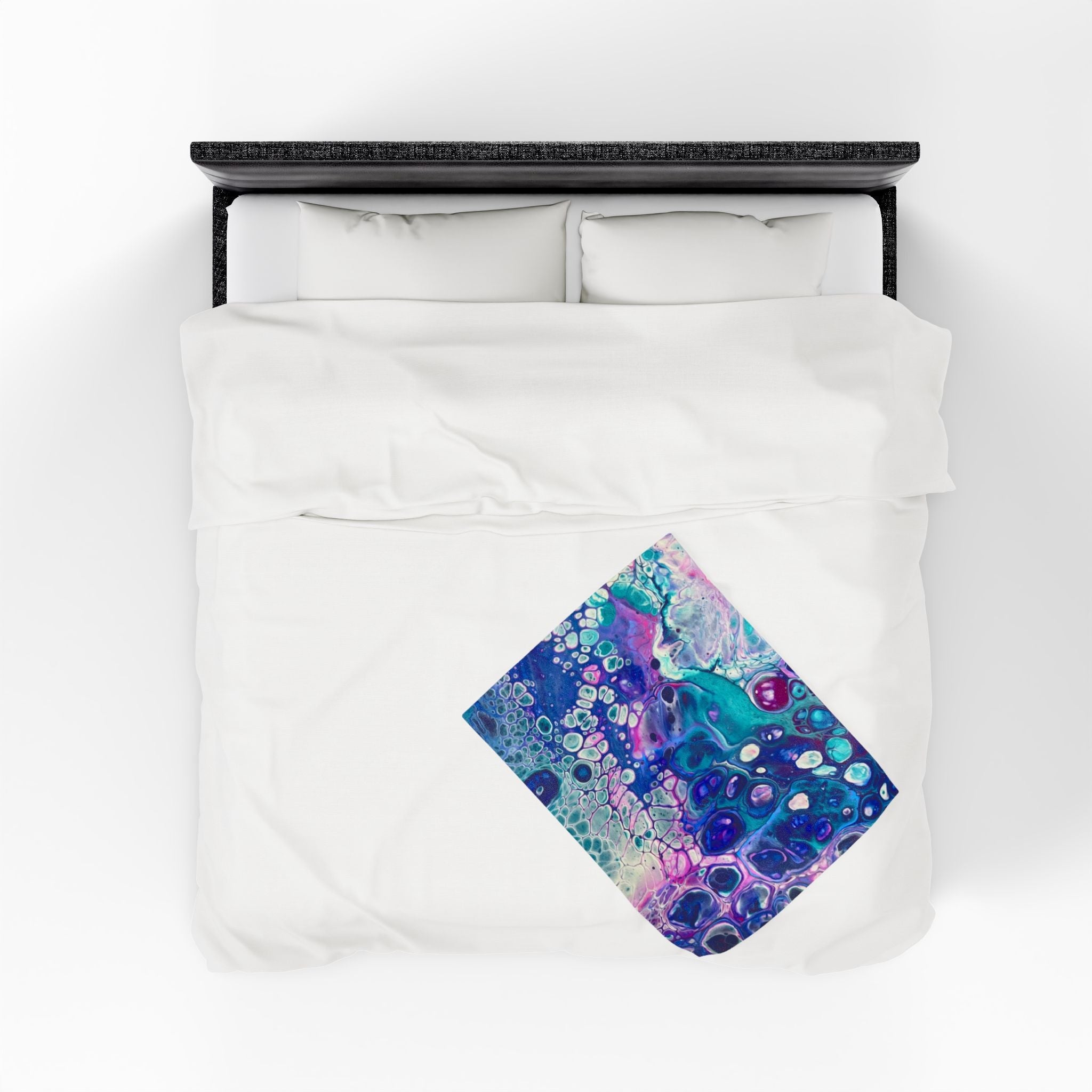 Bespattered Facade Galaxy Velveteen Plush Blanket | 3 Sizes