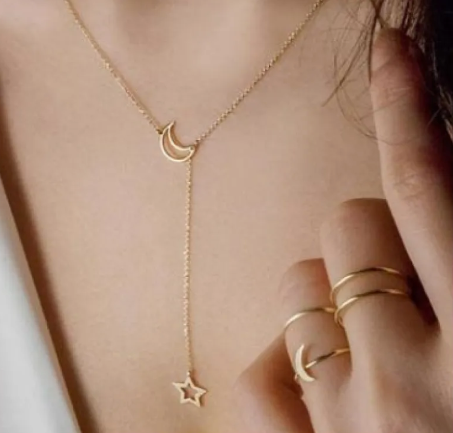 Moon & Star Clavicle Necklace