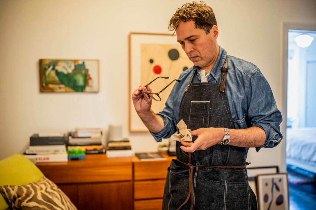 THE SELVEDGE APRON WITH REMOVABLE LEATHER
