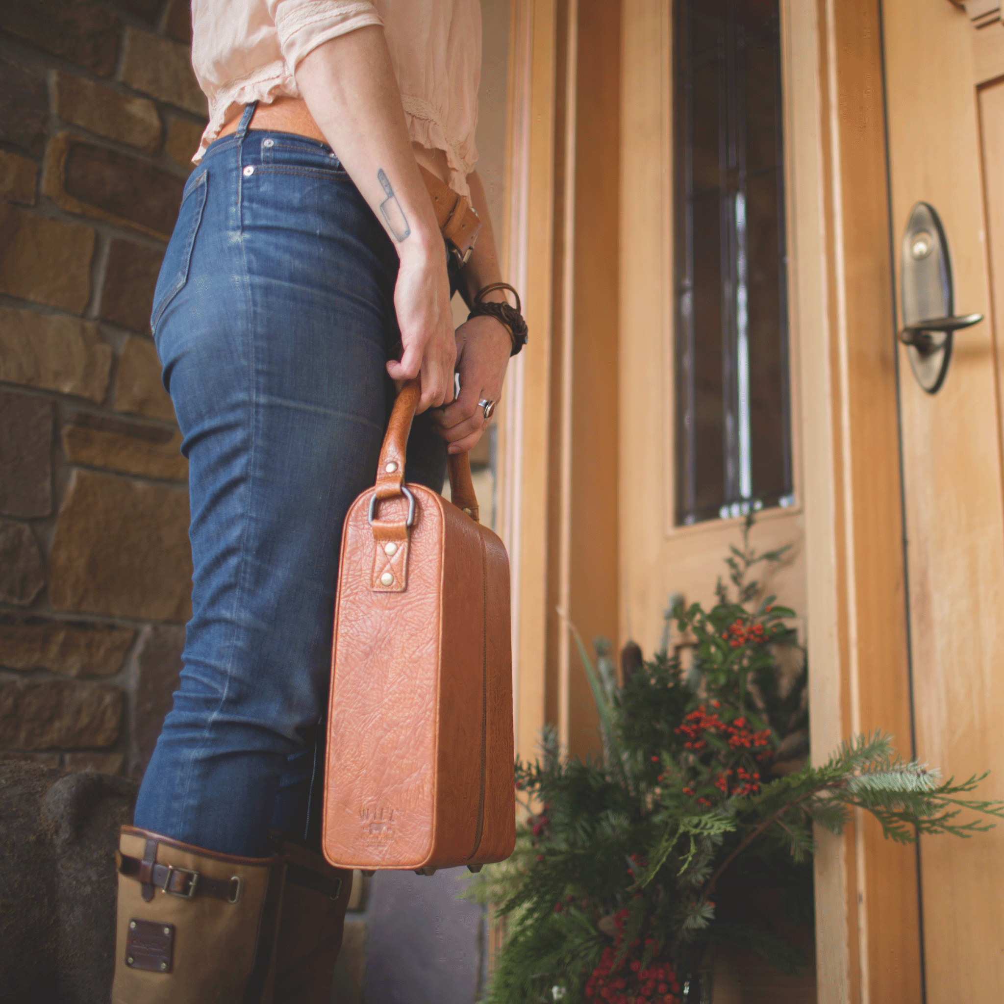 Hard Double Leather Wine Case