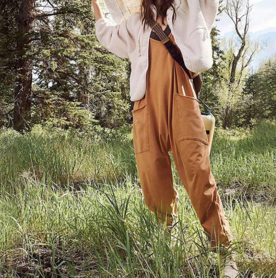 Women's Solid Color V-Neck Sling Jumpsuit with Pockets