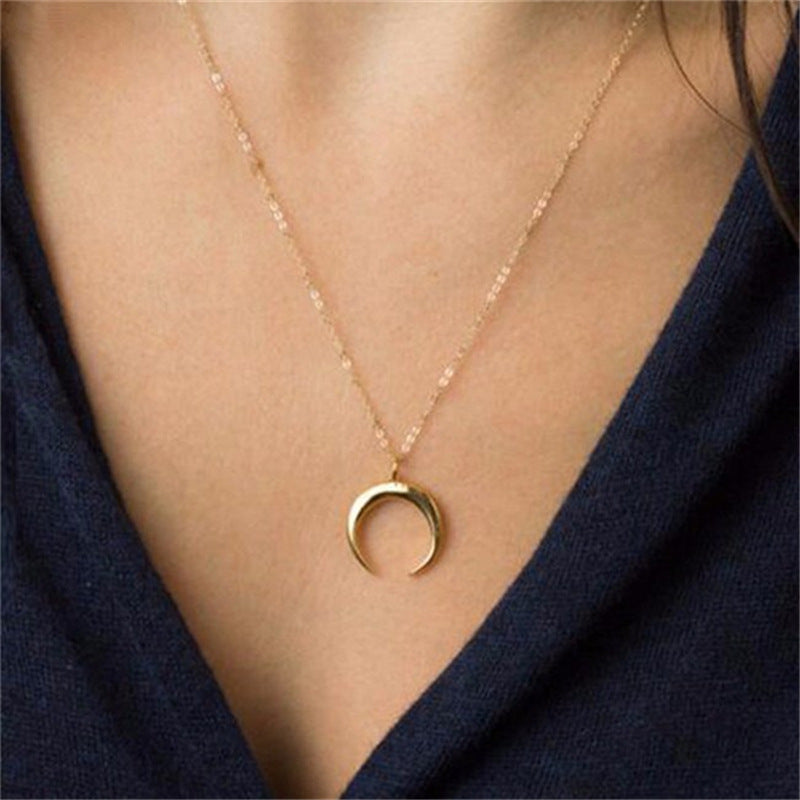 Moon Necklace with Crescent Pendant and Choker Style
