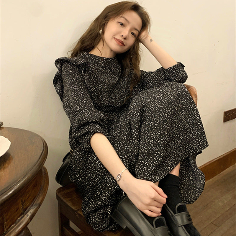 French Floral Dress with Black Waist Stitching
