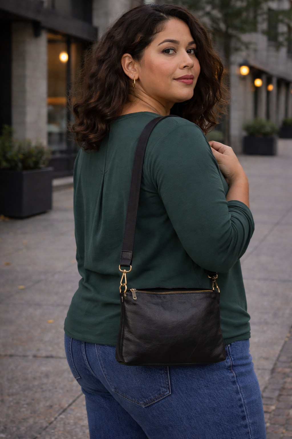 Charlotte Crossbody