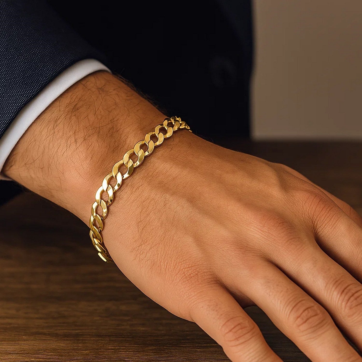 14k Yellow Gold Solid Curb Bracelet (8.20 mm)