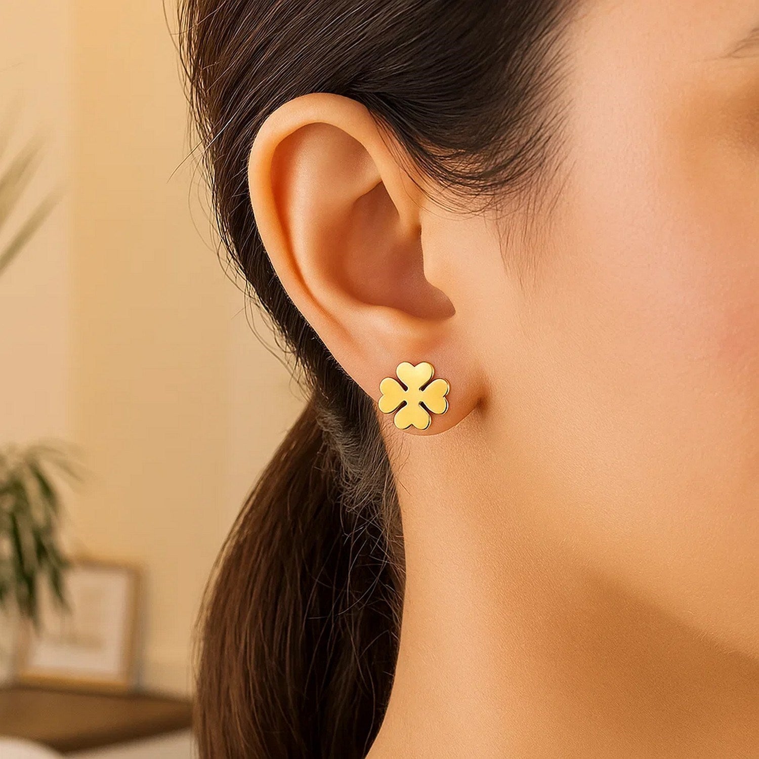 14K Yellow Gold Four Leaf Clover Earrings(10mm)