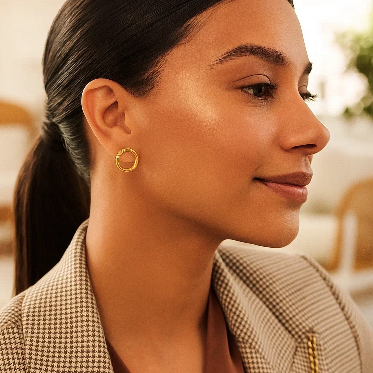 Open Circle Post Earrings in 14k Yellow Gold