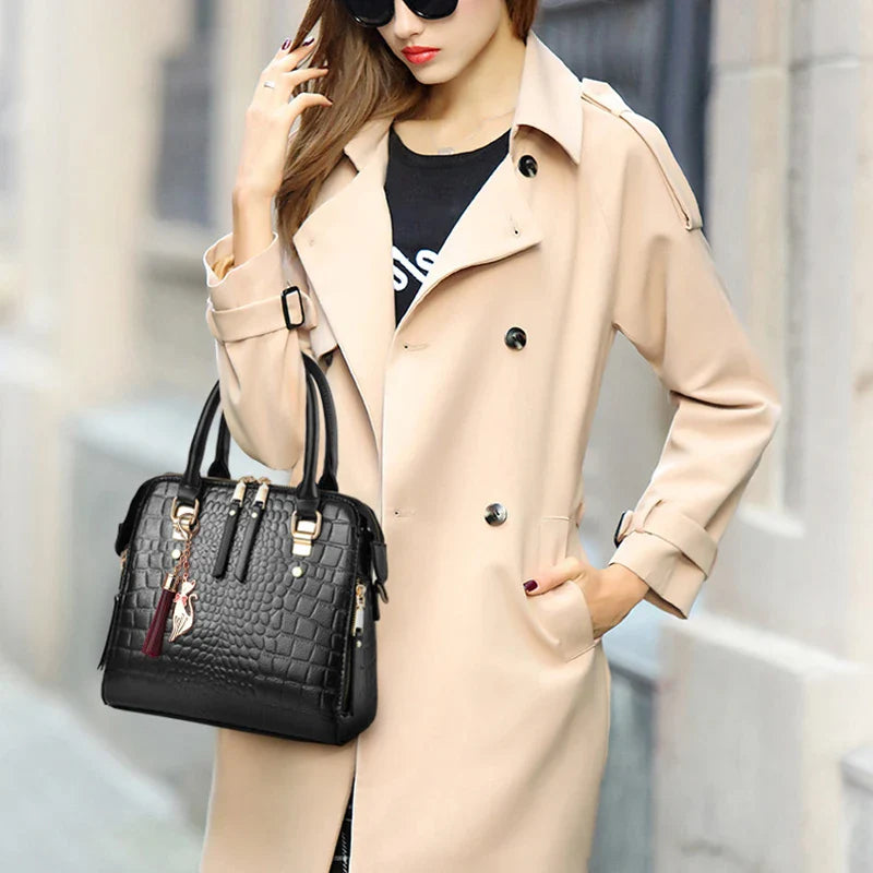 Luxury Crocodile Pattern Handbag for Women | Winter New PU Leather Tassel Shoulder Bag (Brands Design Handle Bag, Lady Purse)