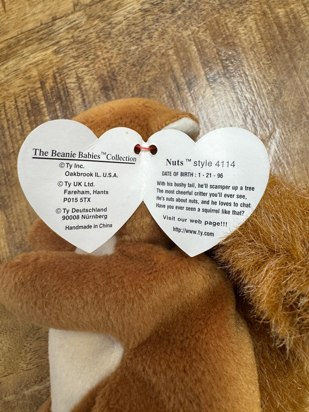 Nuts the Squirrel Beanie Baby ERRORS 9+ VERY RARE Retired 4114 TY 1996 PVC