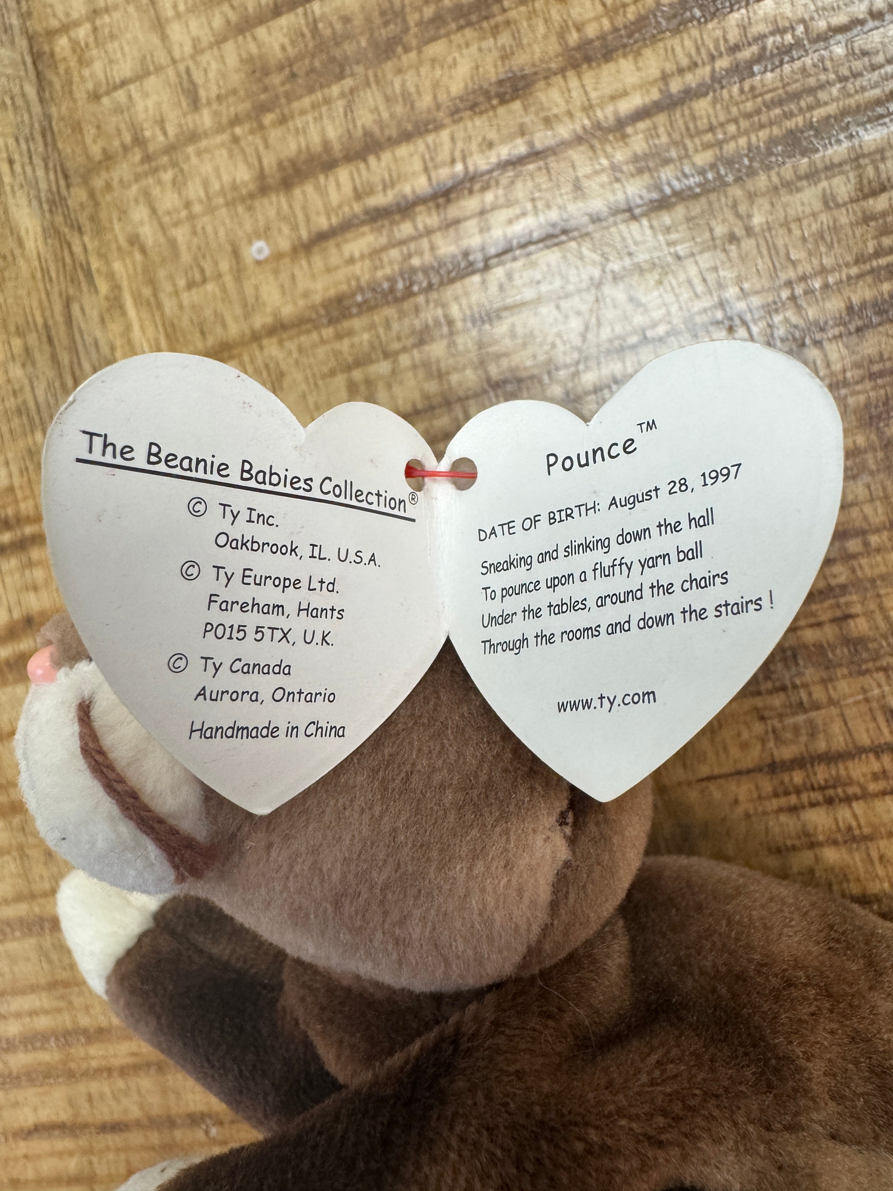 Ty Beanie Baby POUNCE the Cat 1997 with Tag Errors - RARE and RETIRED!