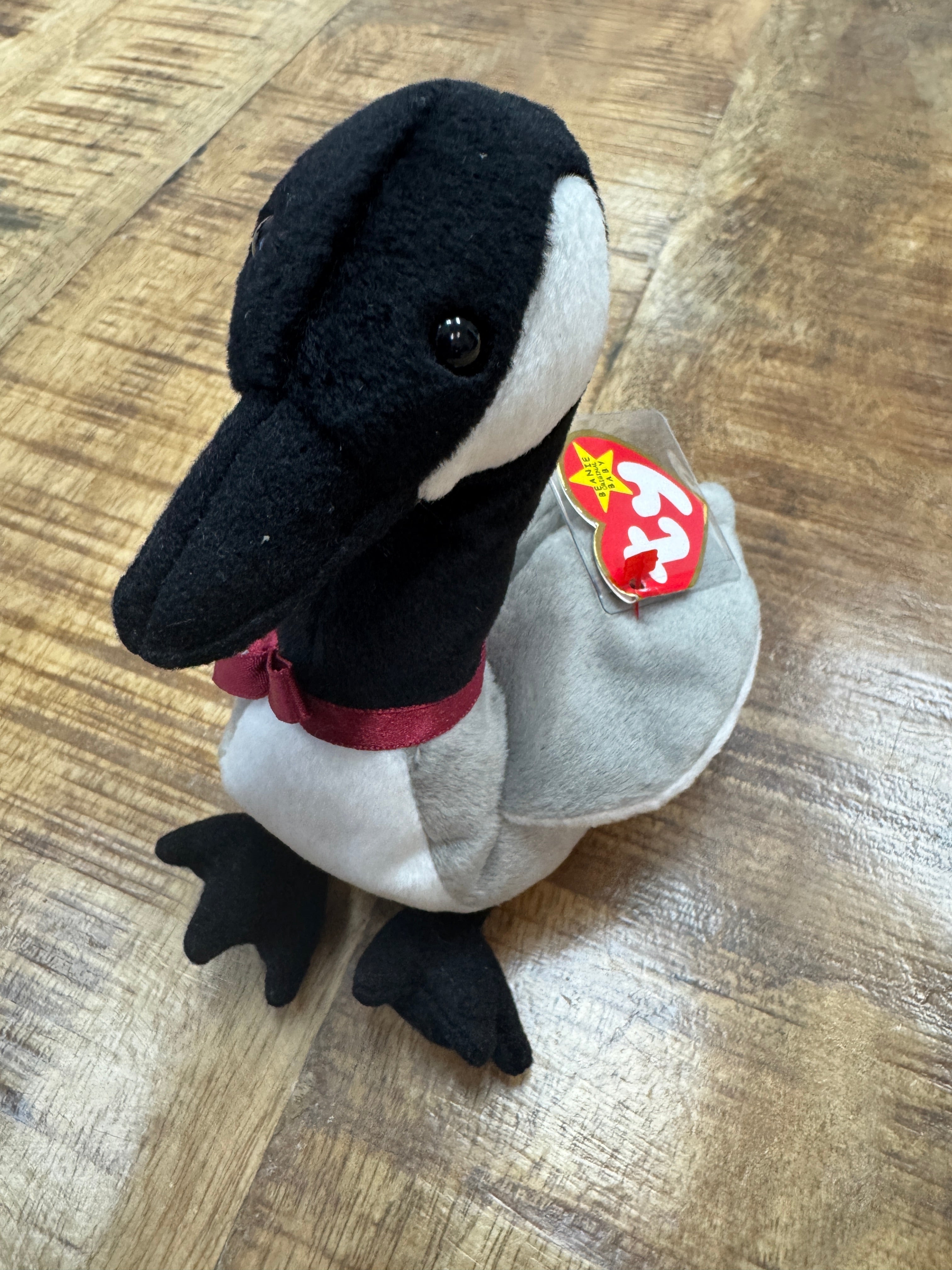 1998 Ty Beanie Baby Loosy the goose Retired with Errors