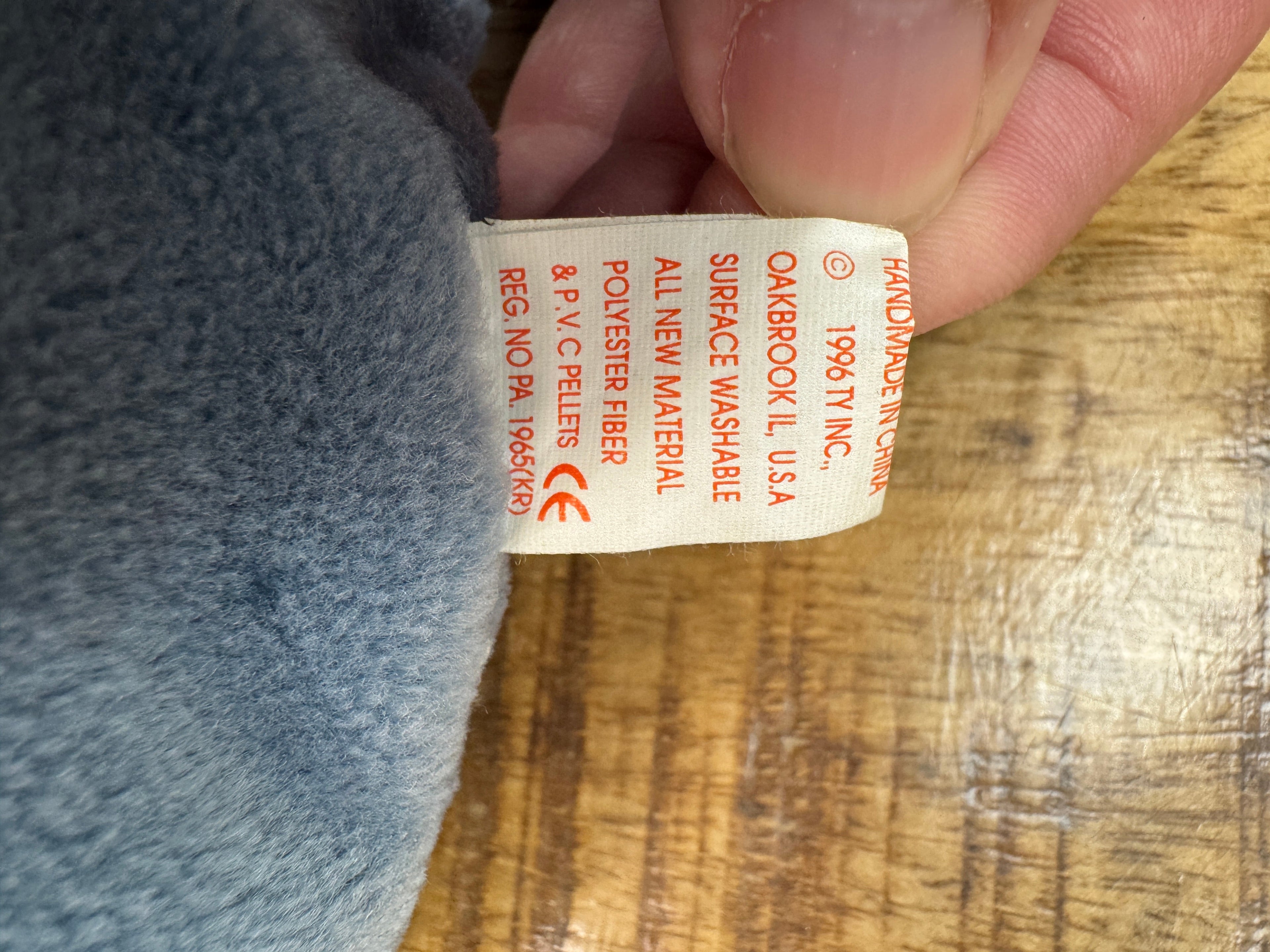 Ty Beanie Baby – Echo the Dolphin, Very Rare With Errors